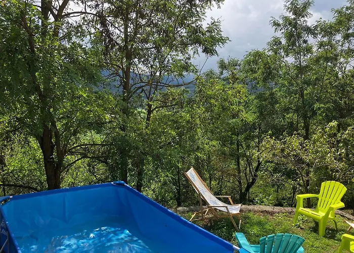 Stunning 2-bed In Lägenhet Borgo Val di Taro