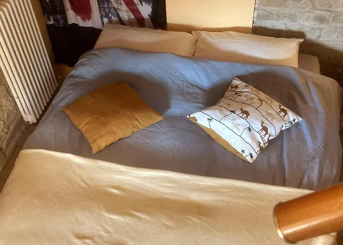 Stunning 2-bed In Borgo Val di Taro