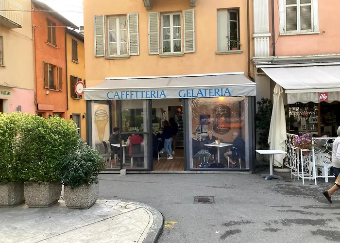 Stunning 2-bed In Lägenhet