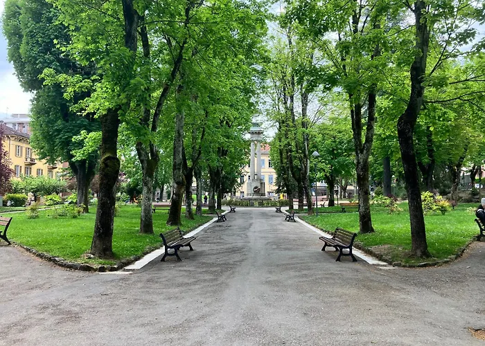 Stunning 2-bed In Lägenhet Borgo Val di Taro